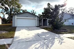 5012 Country Hills Dr, Tampa, FL 33624 - Photo 1