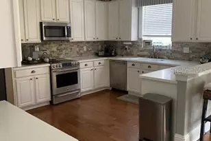 19138 Cypress Green Dr, Lutz, FL 33558 - Photo 5