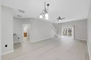 20119 Weeping Laurel Pl, Tampa, FL 33647 - Photo 5