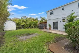 209 17th Ave N, Saint Petersburg, FL 33704 - Photo 41