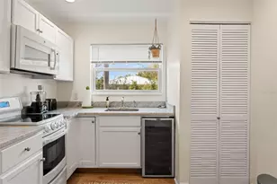 209 17th Ave N, Saint Petersburg, FL 33704 - Photo 31