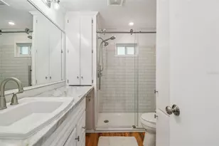 10232 Paradise Dr, Largo, FL 33773 - Photo 31