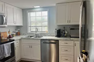 8500 13th St N, Saint Petersburg, FL 33702 - Photo 5