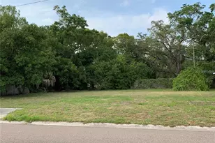 4629A 24th Ave S, Saint Petersburg, FL 33711 - Photo 7