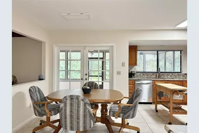 6101 Soaring Avenue, Temple Terrace, FL 33617 - Photo 15