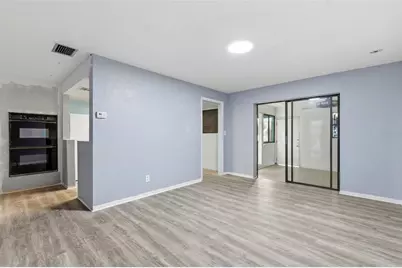 260 13th Street N, Saint Petersburg, FL 33705 - Photo 9