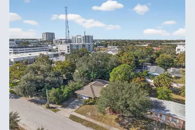 260 13th Street N, Saint Petersburg, FL 33705 - Photo 35