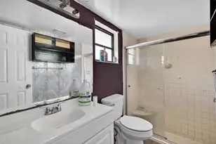 260 13th St N, Saint Petersburg, FL 33705 - Photo 9