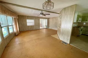 36 Maple Leaf Ct, Palm Harbor, FL 34684 - Photo 5