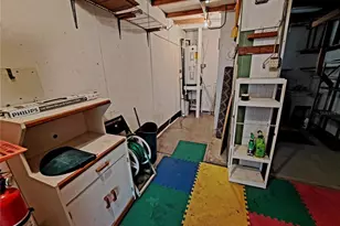 36 Maple Leaf Ct, Palm Harbor, FL 34684 - Photo 19