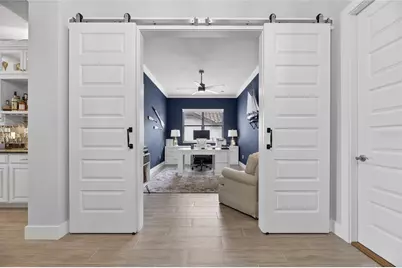 523 Treviso Drive, Apollo Beach, FL 33572 - Photo 11