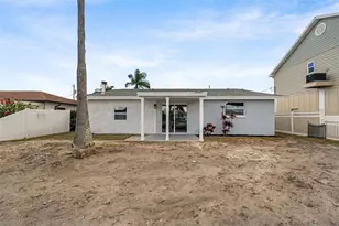 13804 Victor Ave, Hudson, FL 34667 - Photo 29