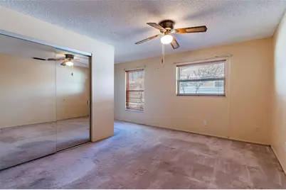 2456 Timbercrest Circle W, Clearwater, FL 33763 - Photo 17