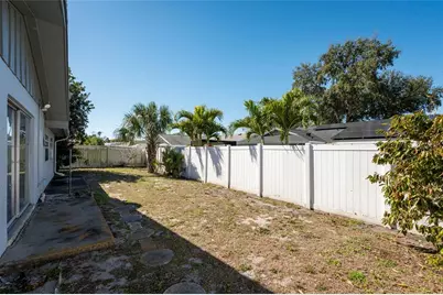 2456 Timbercrest Circle W, Clearwater, FL 33763 - Photo 29