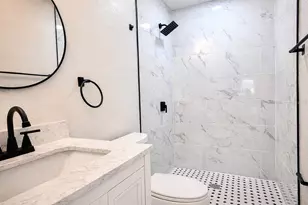1735 Michigan Ave NE, Saint Petersburg, FL 33703 - Photo 13