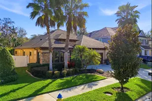 11012 Charmwood Dr, Riverview, FL 33569 - Photo 3