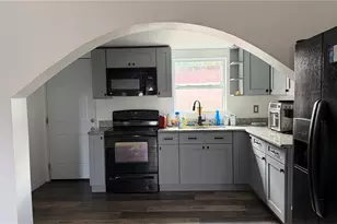 7207 E Cayuga St, Tampa, FL 33610 - Photo 11