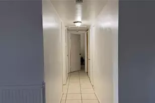 7207 E Cayuga St, Tampa, FL 33610 - Photo 13