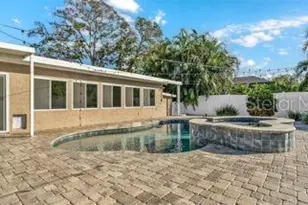 173 Foxcroft Dr E, Palm Harbor, FL 34683 - Photo 27