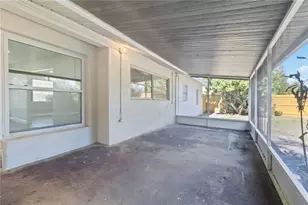 5337 60th St N, Kenneth City, FL 33709 - Photo 23