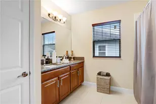 32450 Talimena Loop, Wesley Chapel, FL 33543 - Photo 37