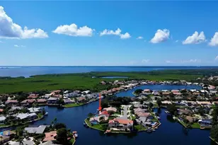 4804 Longwater Way, Tampa, FL 33615 - Photo 69