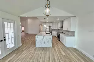 4804 Longwater Way, Tampa, FL 33615 - Photo 15