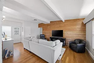 6134 Hampton Dr N, Saint Petersburg, FL 33710 - Photo 7