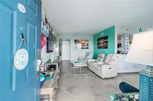 445 Hamden Dr, Clearwater Beach, FL 33767 - Photo 5