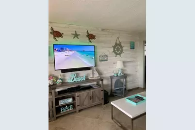 445 Hamden Drive #504, Clearwater Beach, FL 33767 - Photo 11