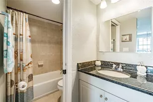 445 Hamden Dr, Clearwater Beach, FL 33767 - Photo 25