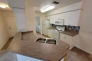 36137 Lake Chase Blvd, Zephyrhills, FL 33541 - Photo 21