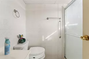 8013 Eastern Cir Dr, Brooksville, FL 34613 - Photo 19