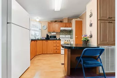 8013 Eastern Circle Drive, Brooksville, FL 34613 - Photo 7