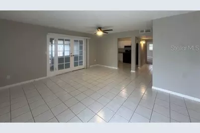 708 Lakewood Avenue, Tampa, FL 33613 - Photo 5