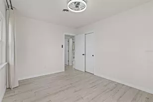 1401 Drew St, Clearwater, FL 33755 - Photo 19