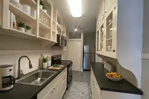 2114 W Dekle Ave, Tampa, FL 33606 - Photo 11