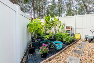 20300 Leonard Rd, Lutz, FL 33558 - Photo 33