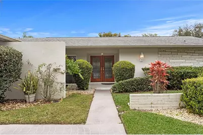 2656 Clubhouse Drive S, Clearwater, FL 33761 - Photo 3