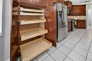 1726 Loriana St, Brandon, FL 33511 - Photo 23