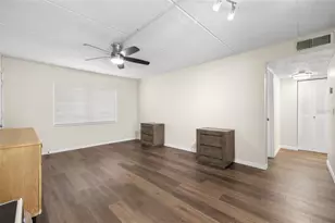 3206 W Azeele St, Tampa, FL 33609 - Photo 11