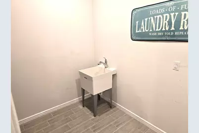 36851 Highland Meadows Court, Zephyrhills, FL 33542 - Photo 13