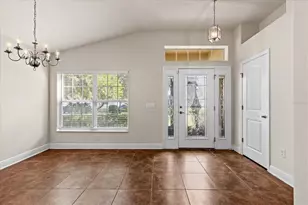 10827 Standing Stone Dr, Wimauma, FL 33598 - Photo 7