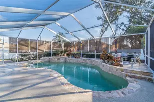 2807 Commonwealth Ave, Valrico, FL 33594 - Photo 13