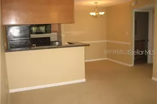 215 Lake Brook Cir, Brandon, FL 33511 - Photo 1