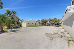 7900 Blind Pass Rd, Saint Pete Beach, FL 33706 - Photo 5