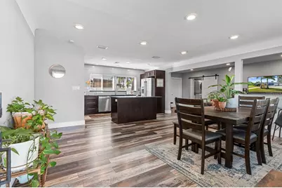 2460 43rd Street N, Saint Petersburg, FL 33713 - Photo 11