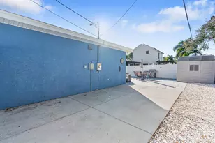 2460 43rd Street N, Saint Petersburg, FL 33713 - Photo 39