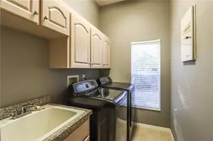 20600 Moreland Dr, Spring Hill, FL 34610 - Photo 39
