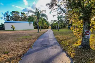 20600 Moreland Dr, Spring Hill, FL 34610 - Photo 63
